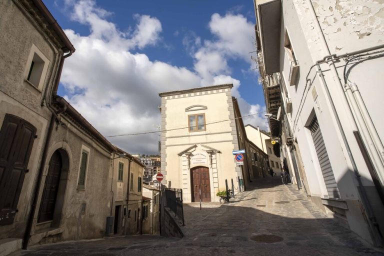 Muro Lucano